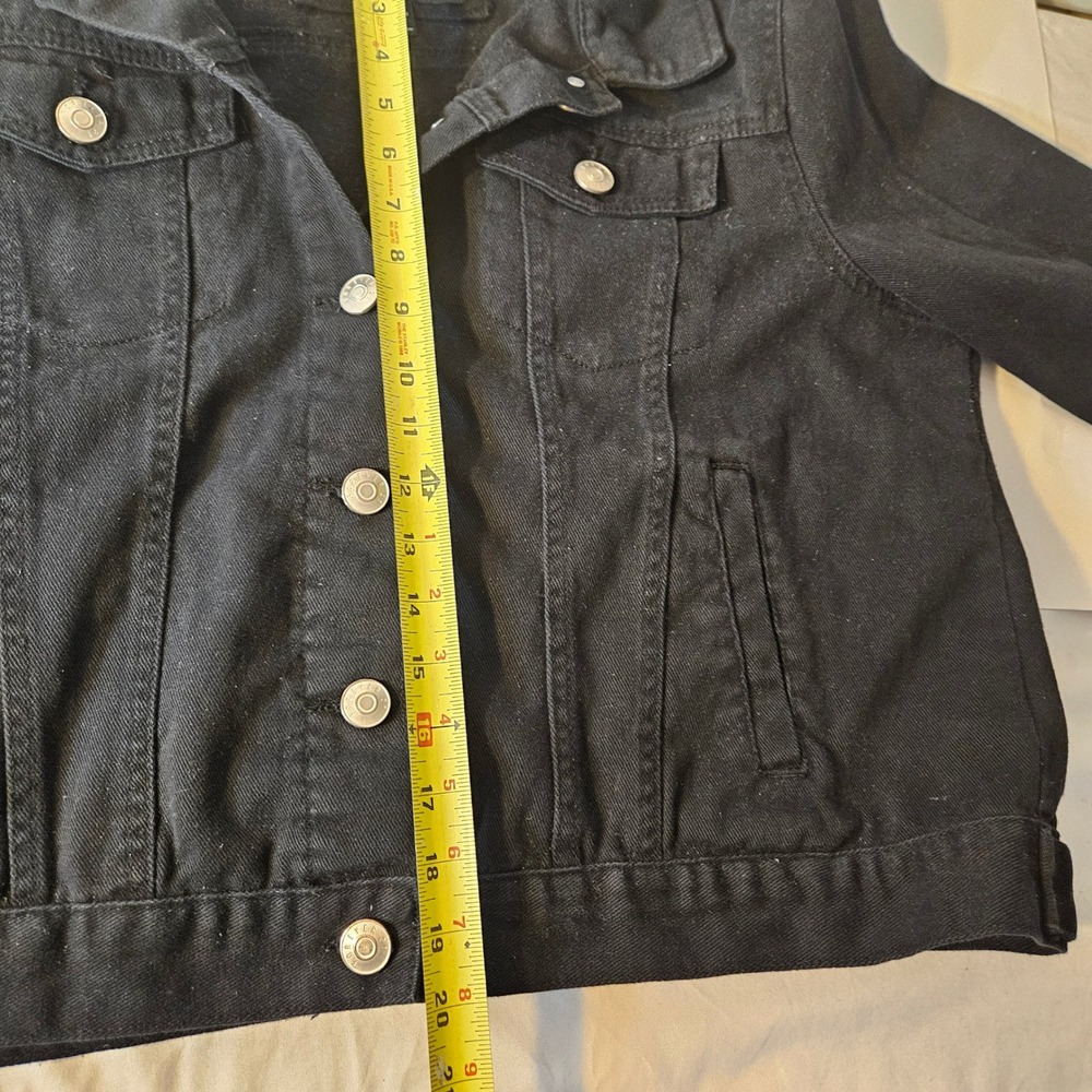 Forever 21 Plus Size Black Denim Trucker Jacket Womens 1X Button Up Outerwear - Picture 8 of 10